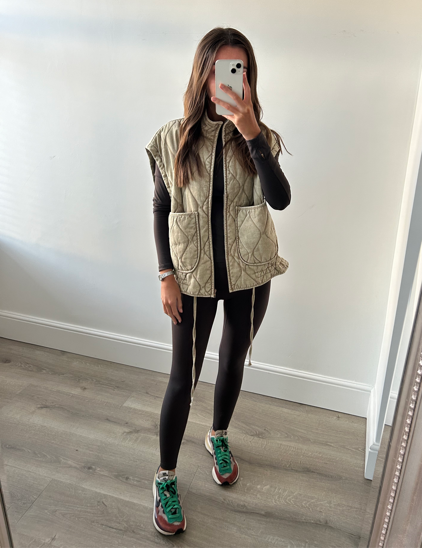 ZIP UP GILET