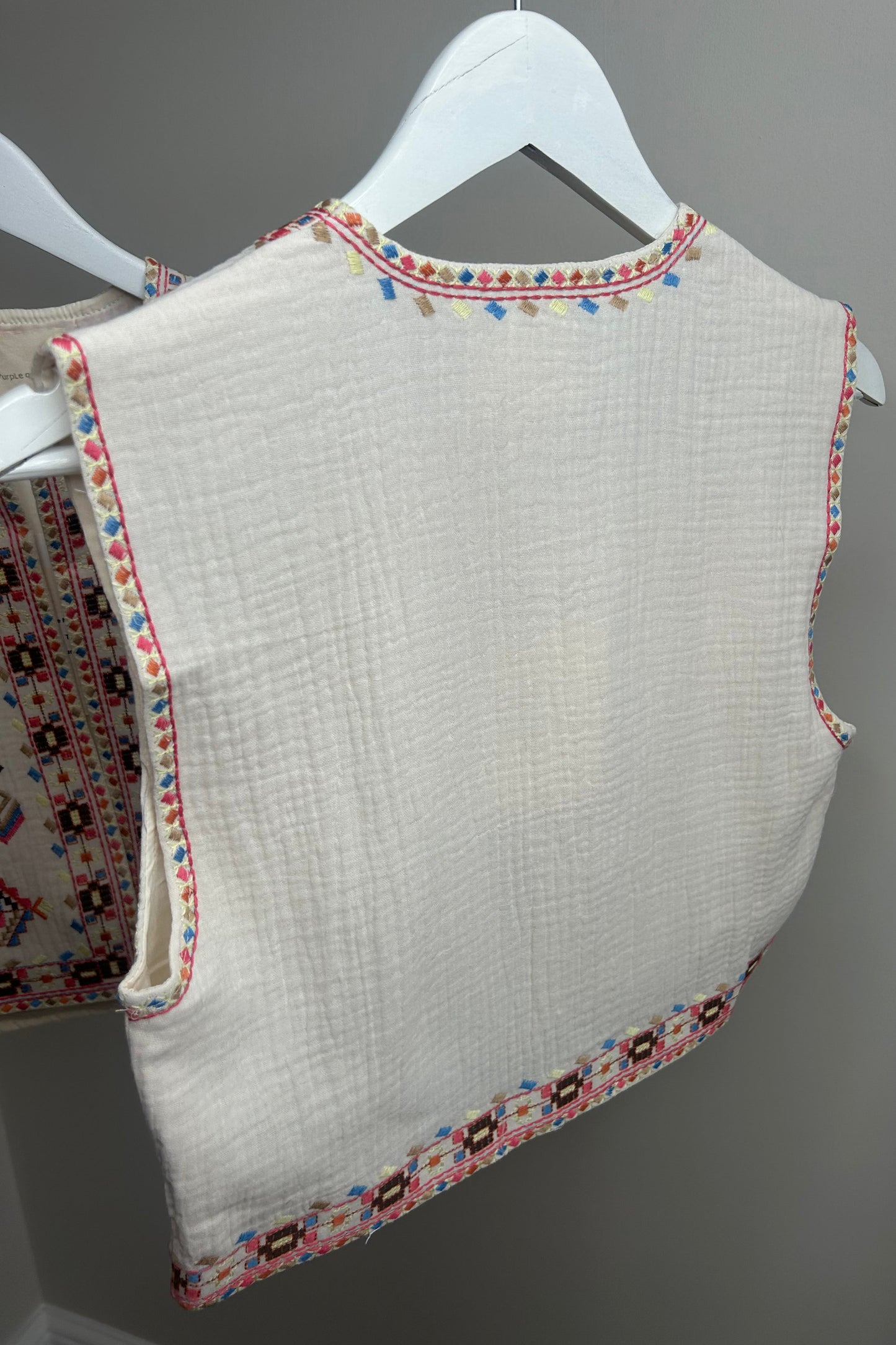 CREAM PATTERNED WAISTCOAT