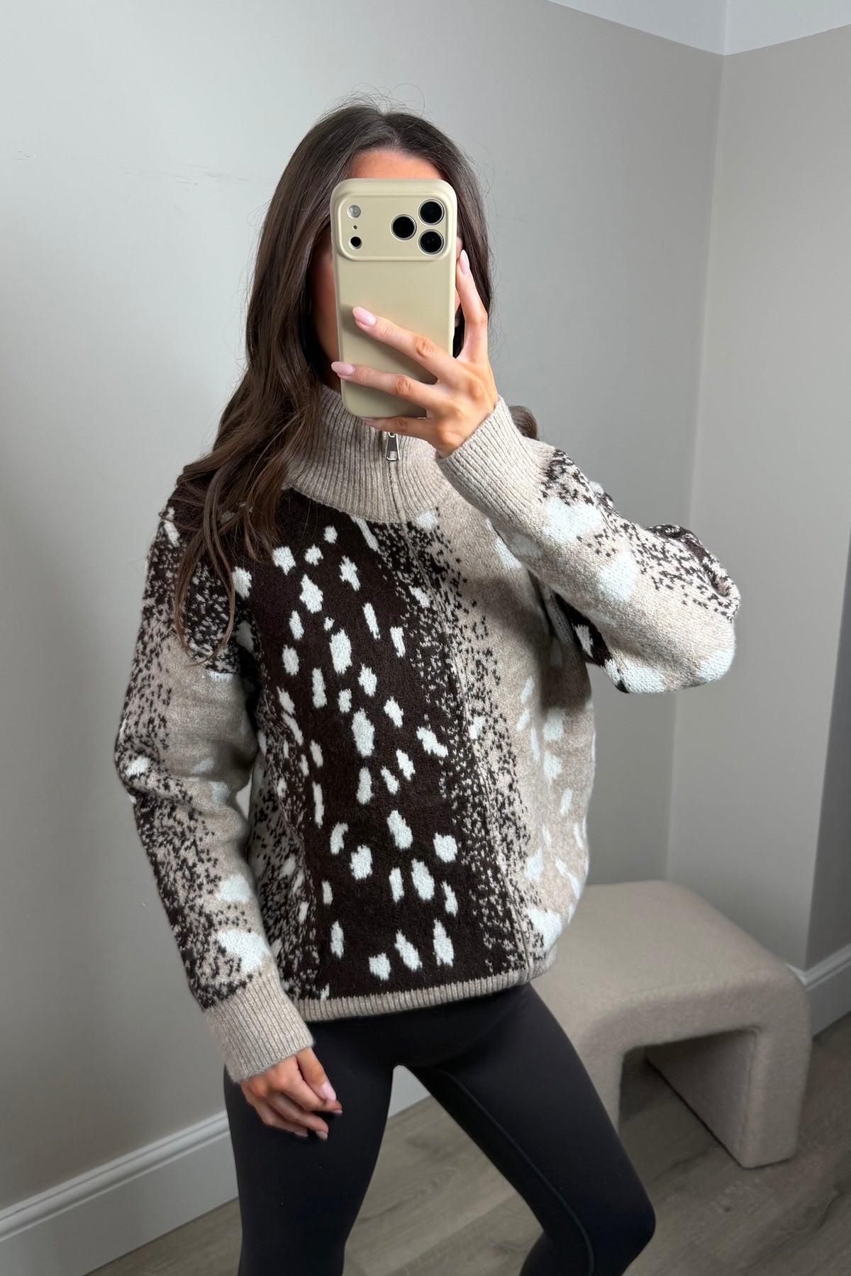 DEER PRINT ZIP UP CARDIGAN