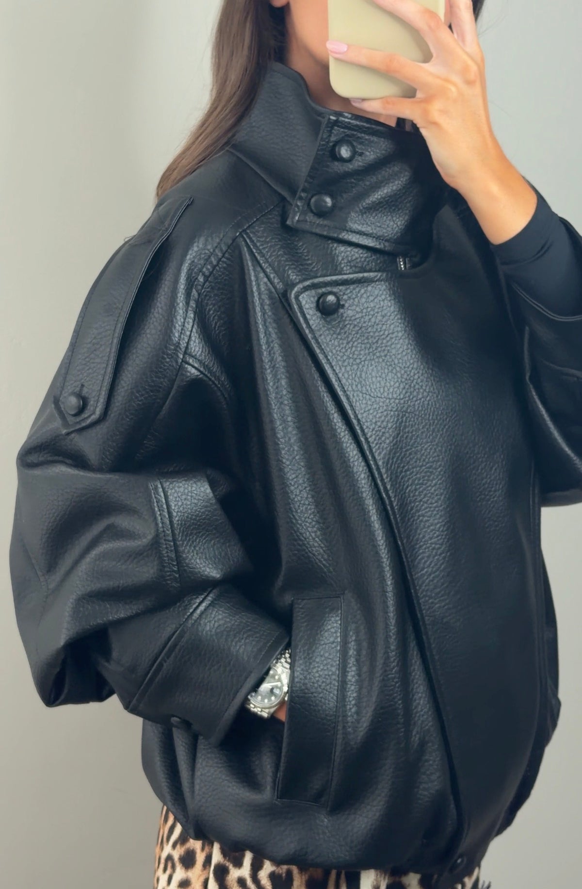 HIGH COLLAR LEATHER JACKET