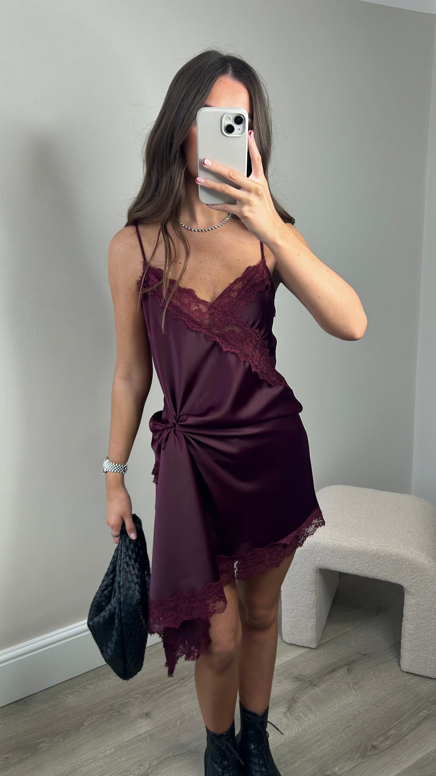 LACE DRESS - BURGUNDY