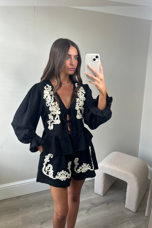 BLACK TOP & SHORT SET